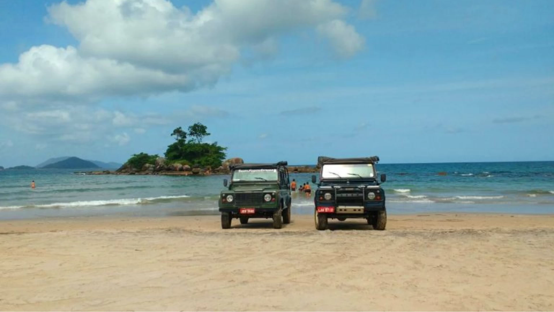 Jeep para Castelhanos